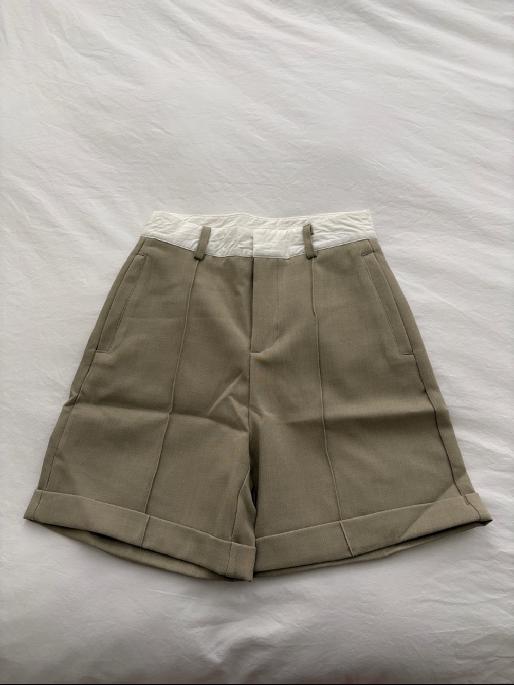 High-Waist Olive Green Tailored Women's Shorts
